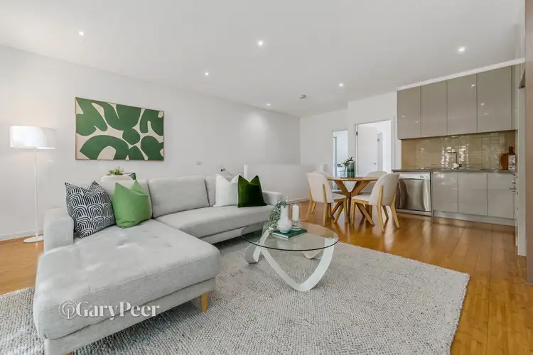 Main view of Homely townhouse listing, 10/250 Neerim Road, Carnegie VIC 3163