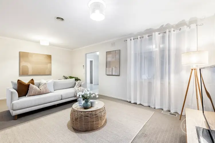 Third view of Homely house listing, 5 Mavis Court, Yallambie VIC 3085