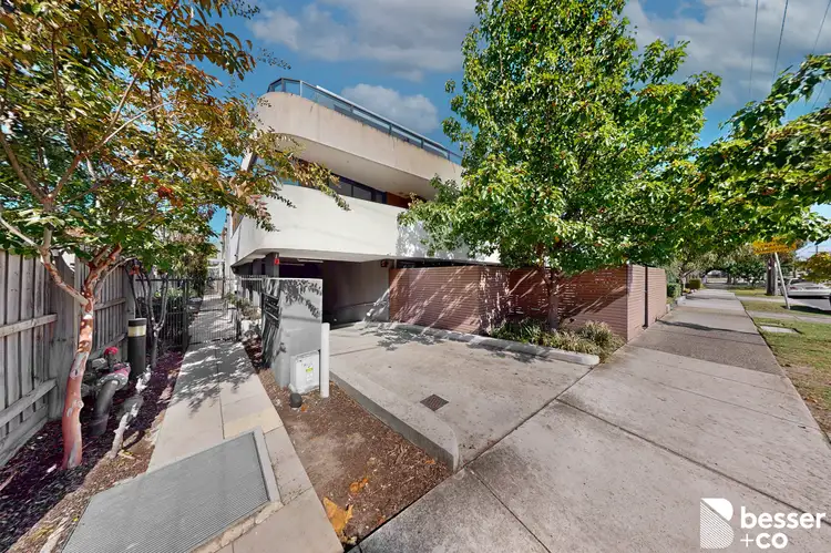 101/17 Railway Parade, Murrumbeena VIC 3163