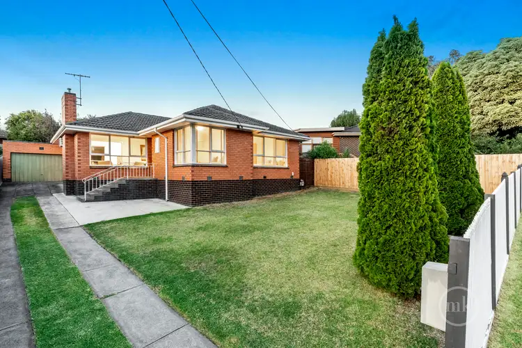 2 Trist Street, Watsonia North VIC 3087