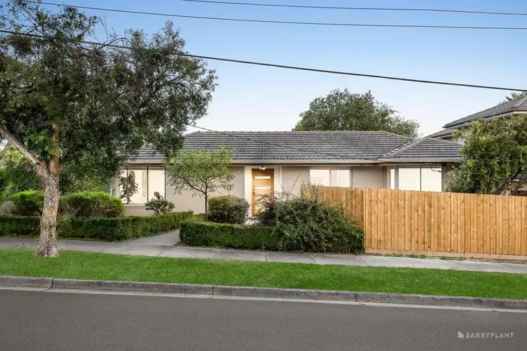 2 Mareeba Crescent, Bayswater VIC 3153