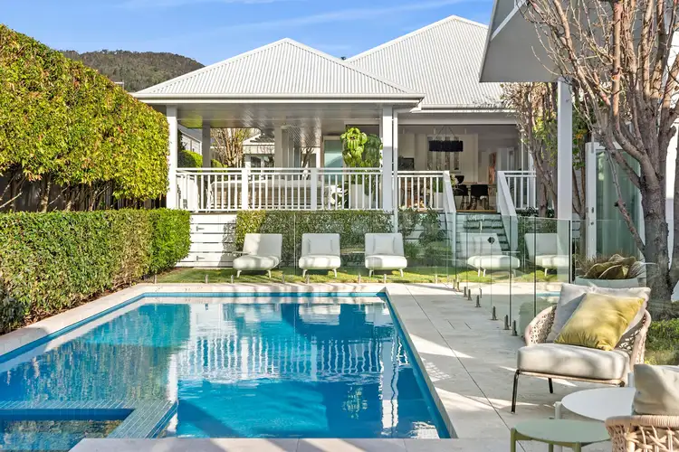 16 Catherine Street, Mccrae VIC 3938
