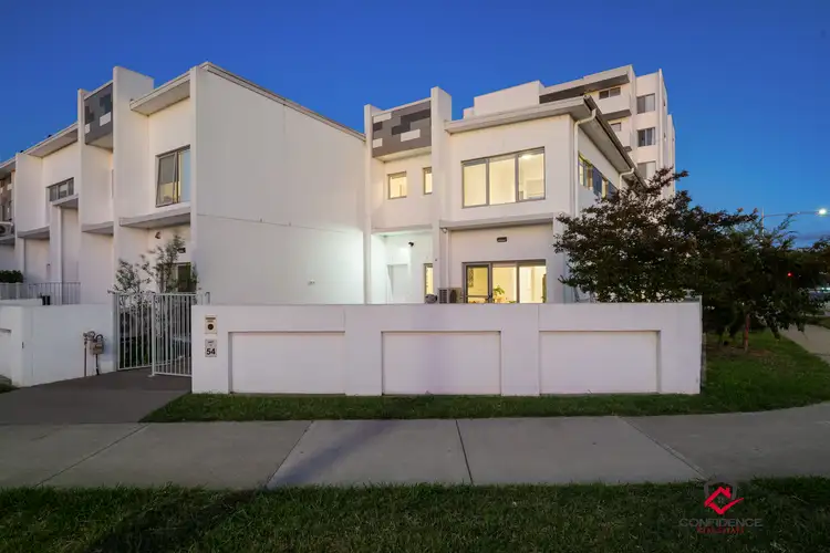 11/54 Henry Kendall Street, Franklin ACT 2913