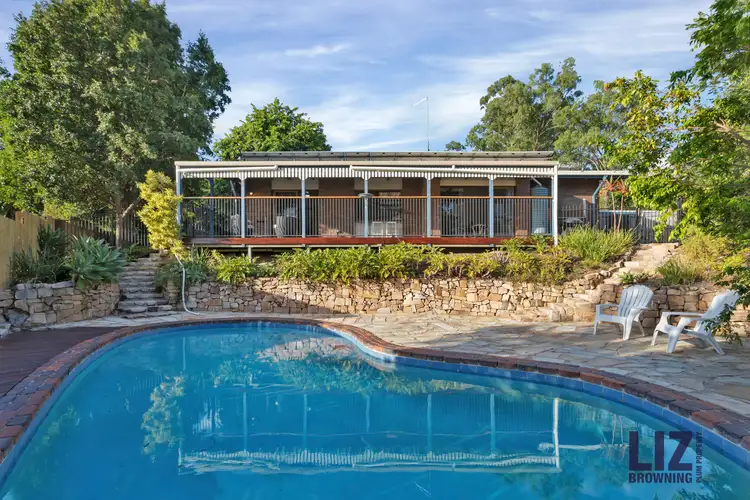 6 Pilin Place, Chapel Hill QLD 4069
