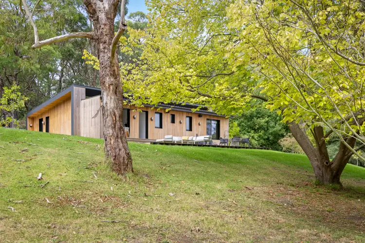 15 Arthurs Seat Road