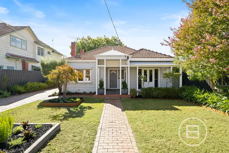 Second view of Homely house listing, 32 Eddys Grove, Bentleigh VIC 3204
