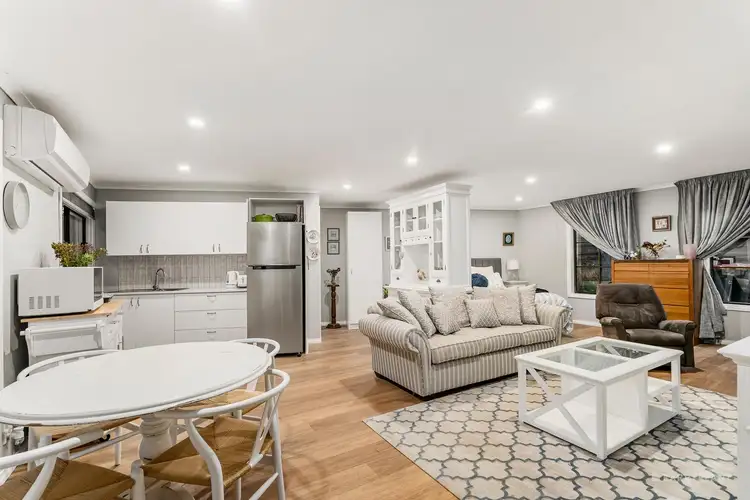 Sixth view of Homely house listing, 7 Caltowie Court, Research VIC 3095