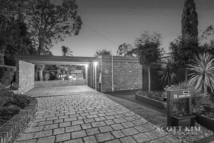 10 Patrick Court, Wheelers Hill VIC 3150