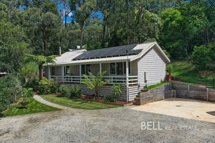 17 Jeanne Street, Cockatoo VIC 3781
