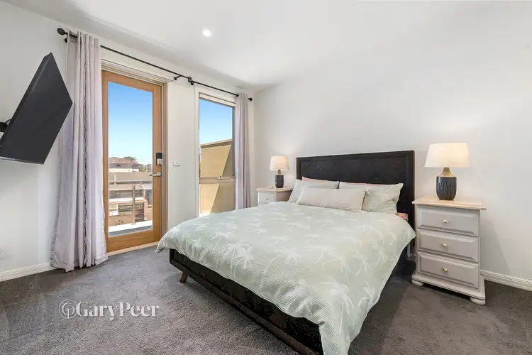 Sixth view of Homely townhouse listing, 2/393 Nepean Highway, Mordialloc VIC 3195