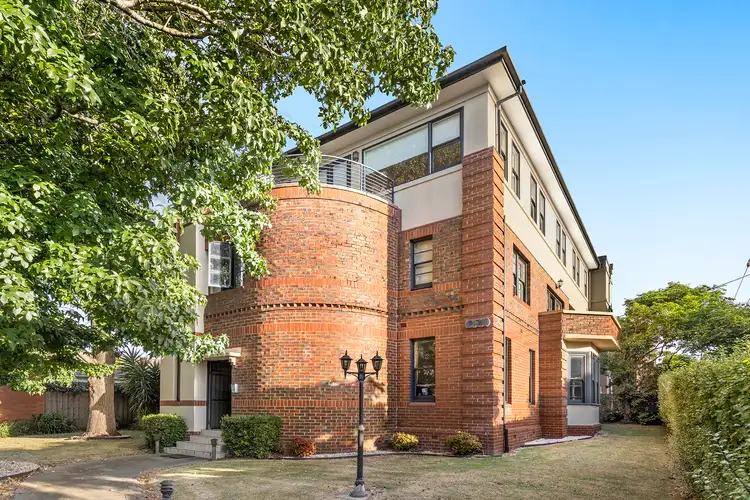 271 Balaclava Road
