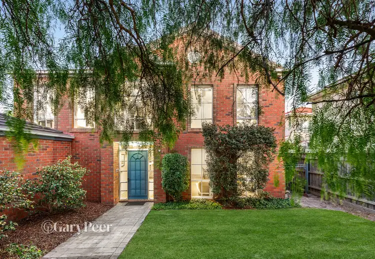 4 Mernda Avenue