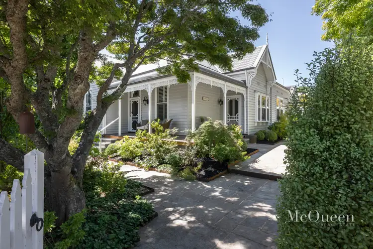 7 Camp Street