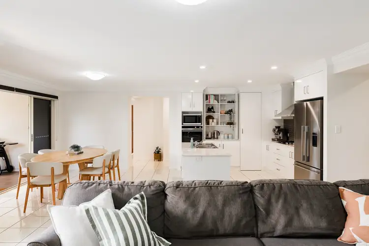 Sixth view of Homely house listing, 19 Fallon Drive, Middle Ridge QLD 4350