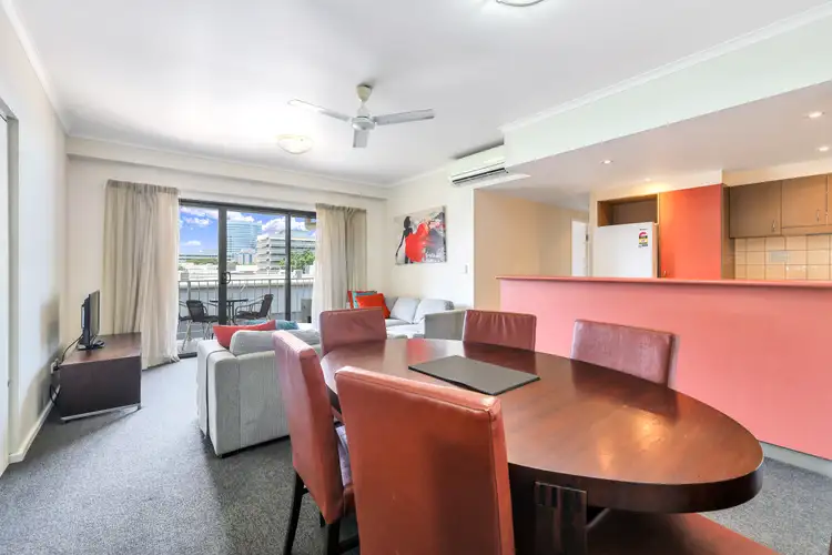 55 Cavenagh Street