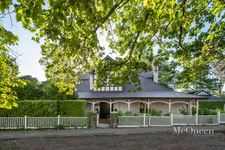 64 High Street, Woodend VIC 3442