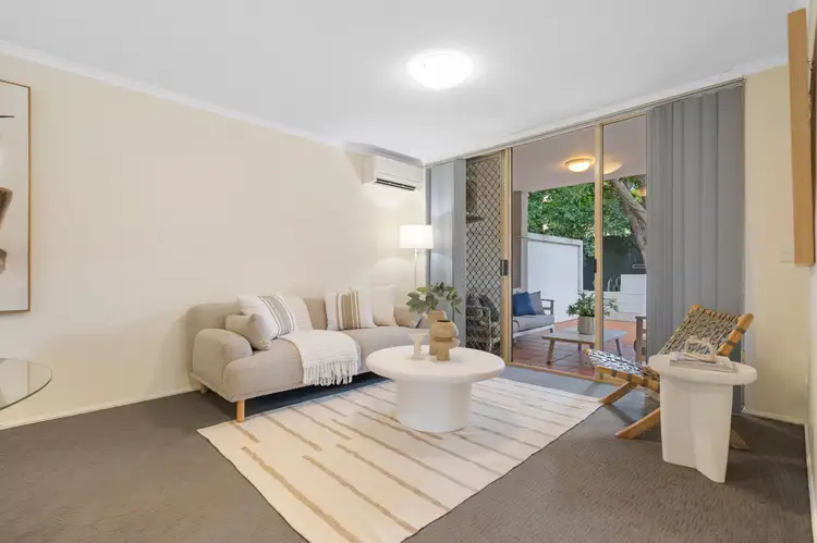 Fifth view of Homely apartment listing, 8/15 Clarence Road, Indooroopilly QLD 4068