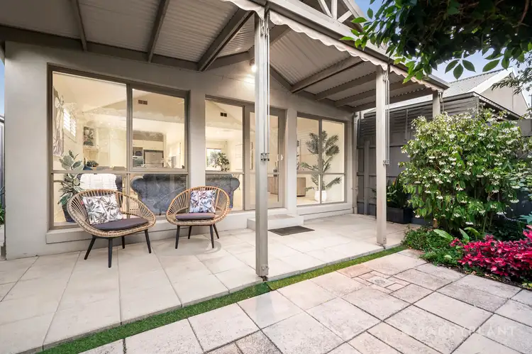 27B Booker Street, Cheltenham VIC 3192
