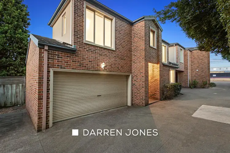 2/239 Greensborough Road, Macleod VIC 3085