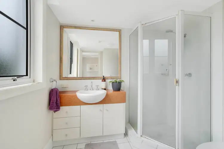 Fifth view of Homely unit listing, 215/9-21 Beach Parade, Surfers Paradise QLD 4217