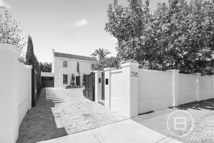 318 St Kilda Street, Brighton VIC 3186