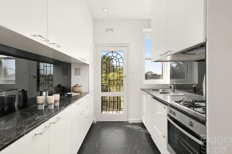 Sixth view of Homely apartment listing, 8/57 Ormond Esplanade, Elwood VIC 3184