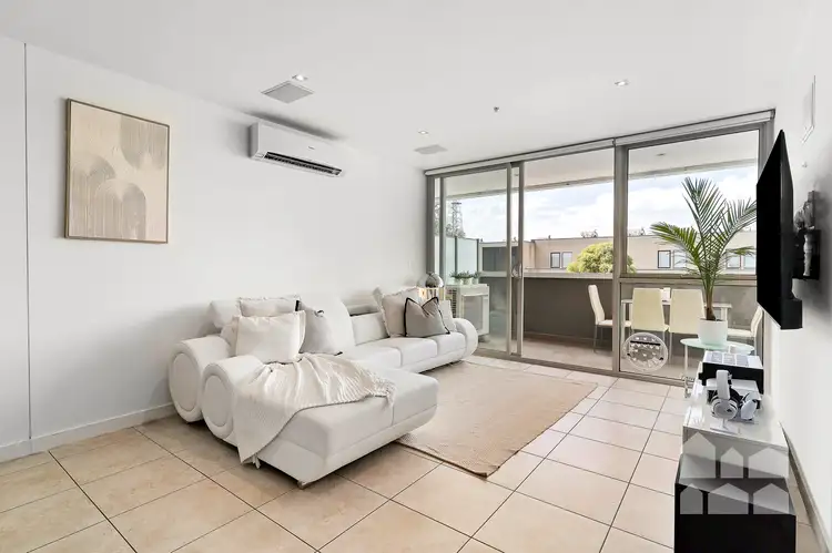 Main view of Homely apartment listing, 29/12 Crefden Street, Maidstone VIC 3012