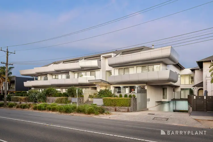 86-88 Beach Road