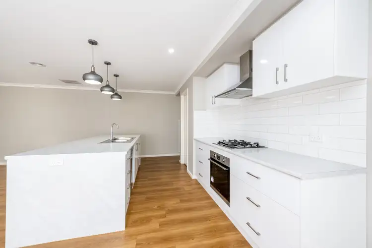 Fifth view of Homely house listing, 30 Egret Drive, Kialla VIC 3631