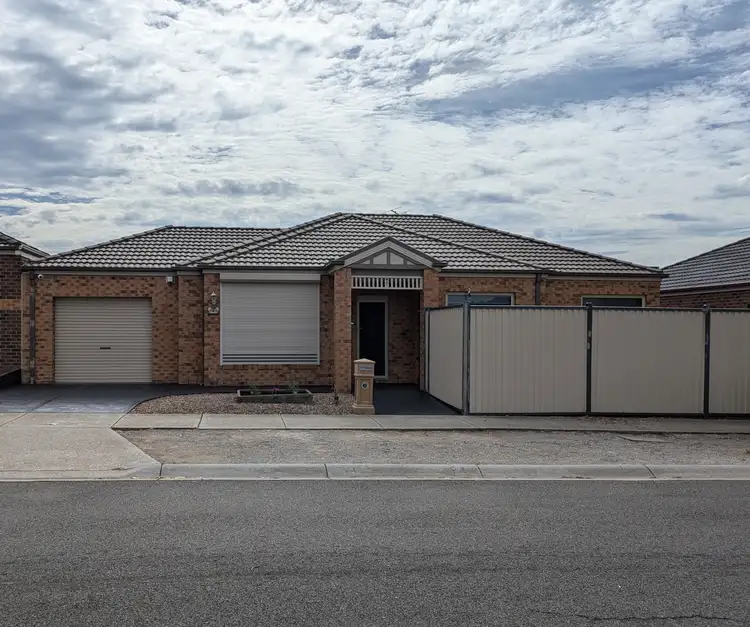 Second view of Homely house listing, 4 Anouk Way, Melton West VIC 3337