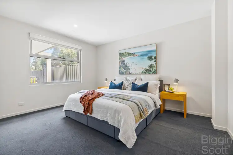 Third view of Homely apartment listing, 2/170 East Boundary Road, Bentleigh East VIC 3165