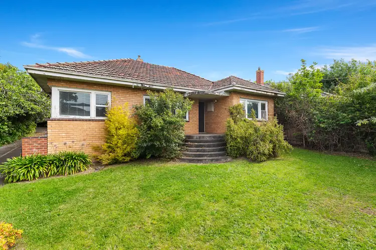 27 Banksia Street, Eaglemont VIC 3084