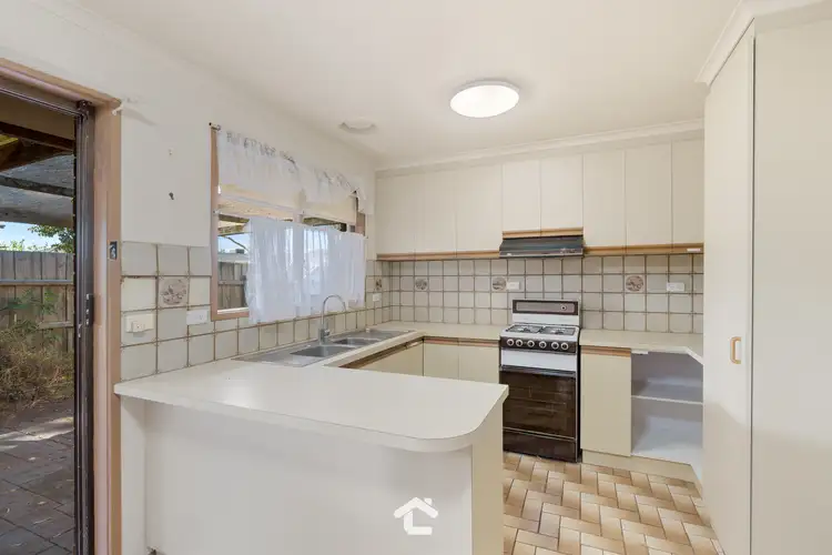 Second view of Homely unit listing, 2/14-16 Victoria Road, Narre Warren VIC 3805