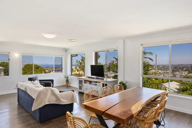 94 Alfred Road, Narraweena NSW 2099