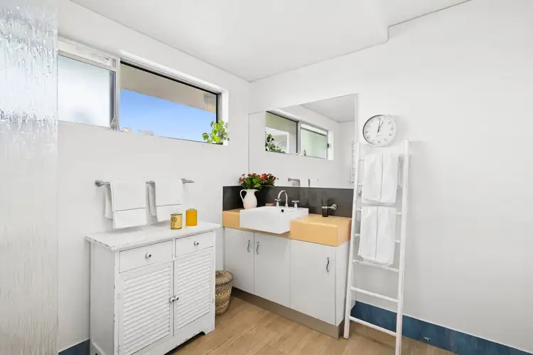 Fifth view of Homely unit listing, 1/297 Gympie Terrace, Noosaville QLD 4566