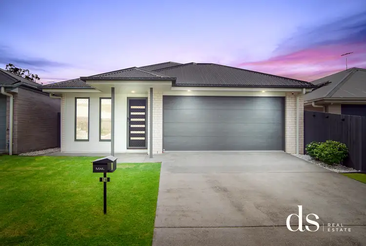 16 Miranda Street, Morayfield QLD 4506
