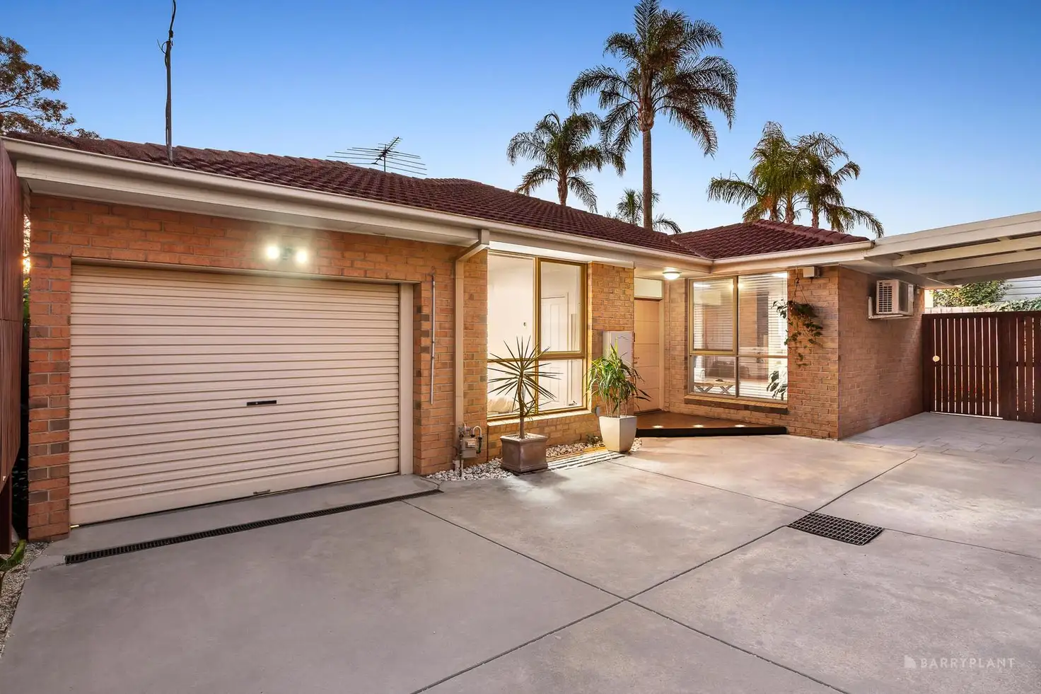 Main view of Homely unit listing, 2/11 Clarke Street, Templestowe VIC 3106