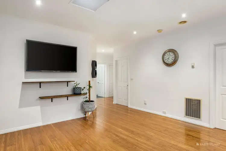 Sixth view of Homely unit listing, 2/11 Clarke Street, Templestowe VIC 3106