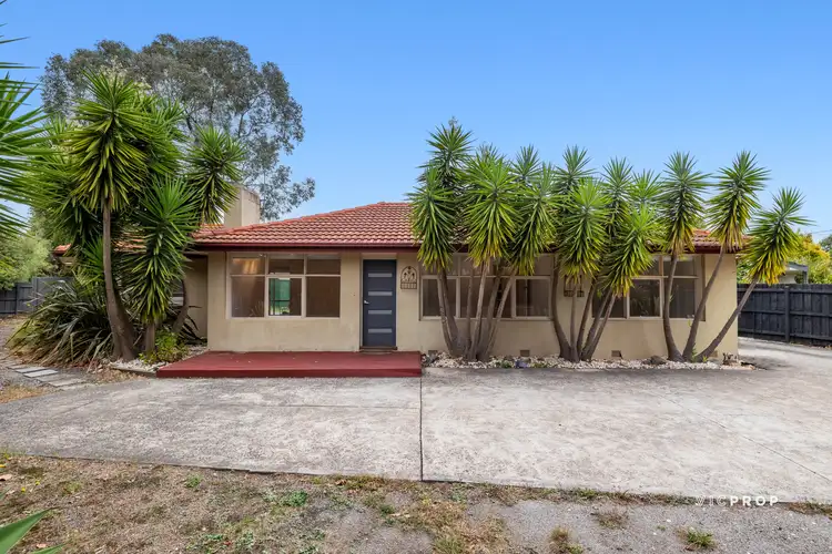 12 Glenfern Road, Ferntree Gully VIC 3156