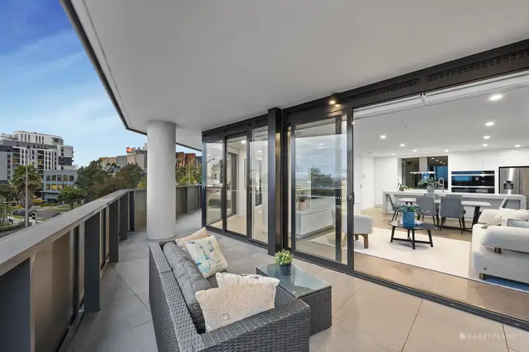 Fifth view of Homely apartment listing, 302/600 Doncaster Road, Doncaster VIC 3108