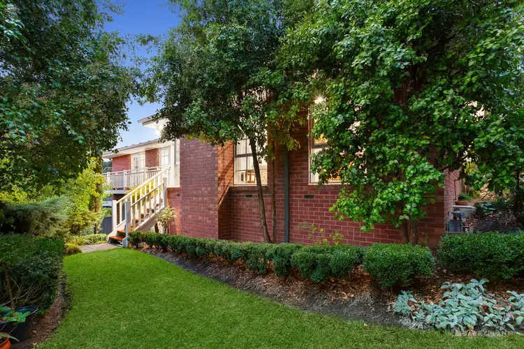38 Maroong Drive