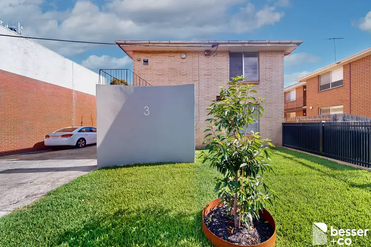 2/3 Smith Street, Thornbury VIC 3071