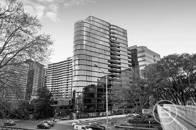 508/8 Bowen Crescent, Melbourne VIC 3004