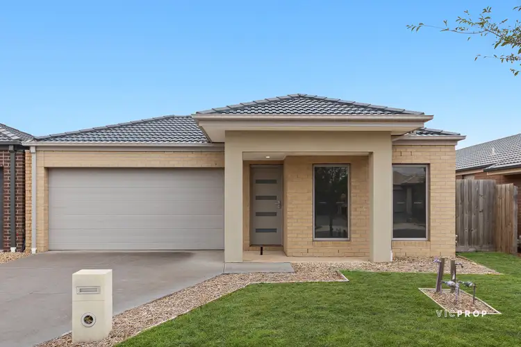 31 Fellows Street, Weir Views VIC 3338