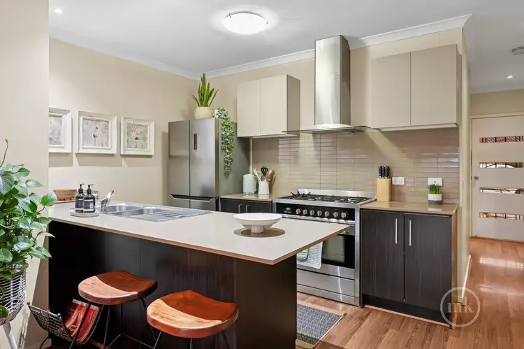 Second view of Homely house listing, 5 Cassinias Grove, Mernda VIC 3754
