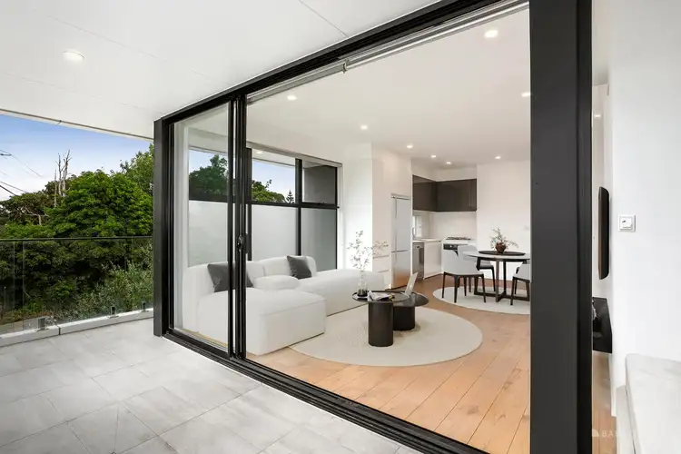 Fourth view of Homely apartment listing, 5/221 High Street, Templestowe Lower VIC 3107