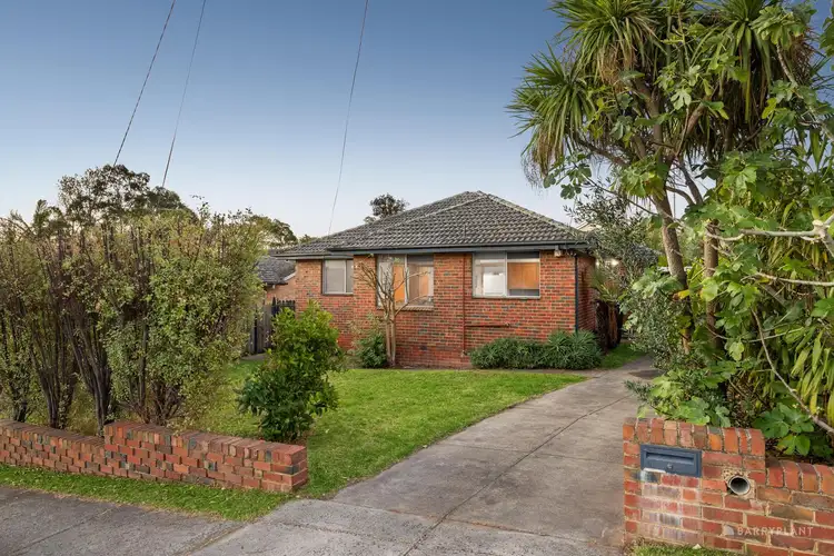 11 Outhwaite Avenue, Doncaster VIC 3108