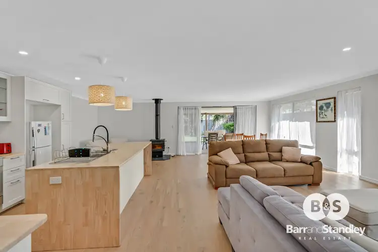 Sixth view of Homely house listing, 15 Lewana Approach, Dalyellup WA 6230