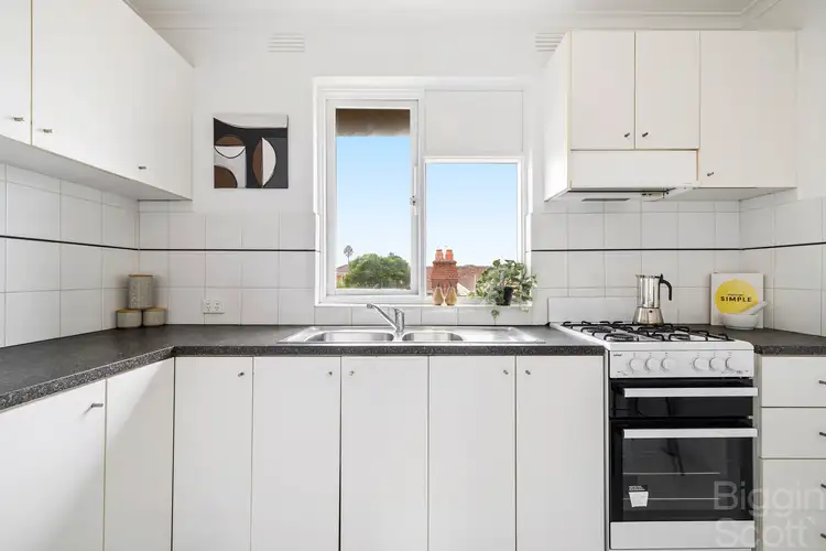 Sixth view of Homely apartment listing, 9/4 Hartpury Avenue, Elwood VIC 3184