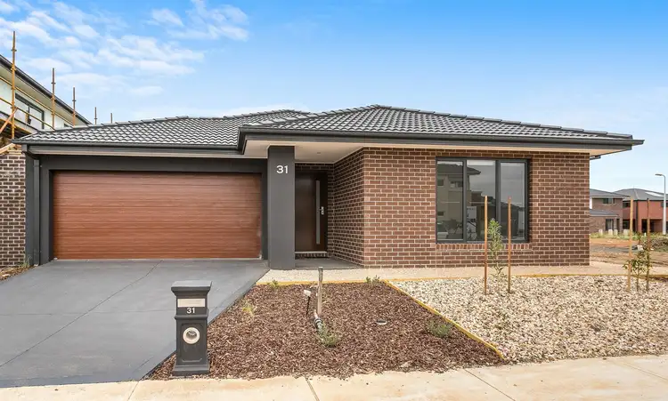 31 Darsham Crescent, Point Cook VIC 3030